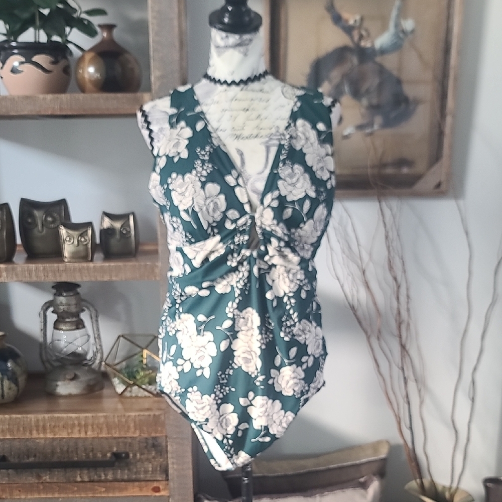 Adore Me Floral Twist-Front Green Women's Swim Suit